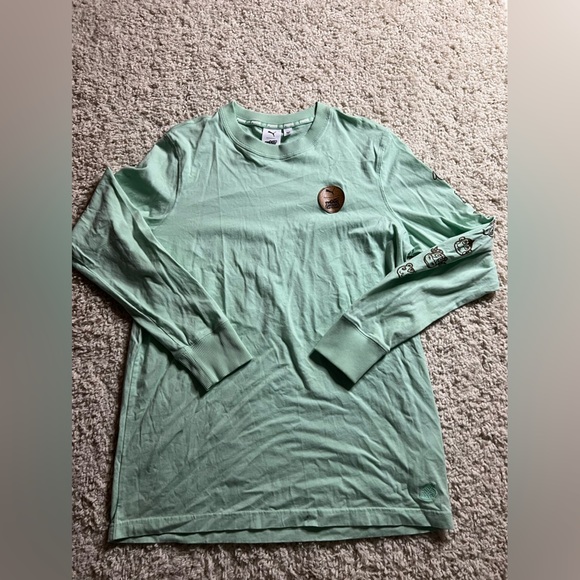 Size Small Puma x Animal Crossing Long Sleeve Shirt GUC - Picture 1 of 6